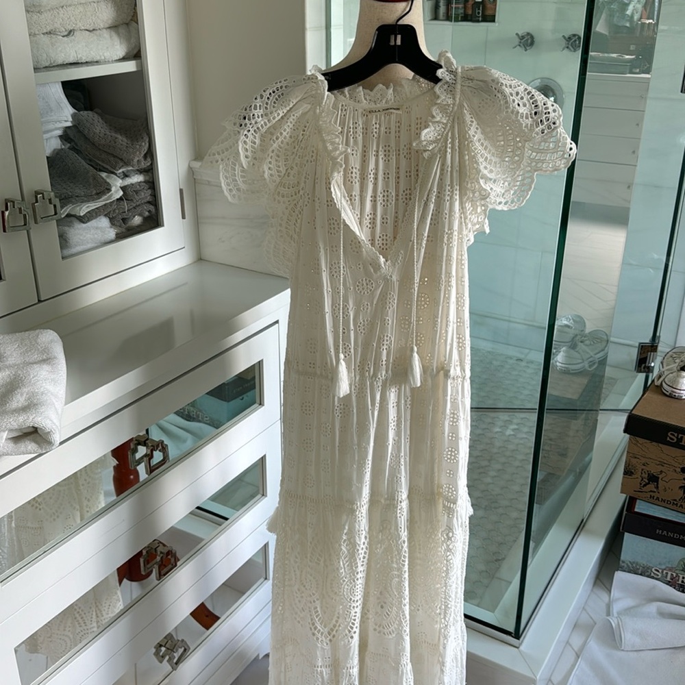 Ulla Johnson Gianna eyelet midi dress with tie waist. Excellent condition. Sz 4 - Picture 9 of 14